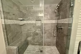 1635 W Beach Ave, Chicago, IL 60622 - Photo 12