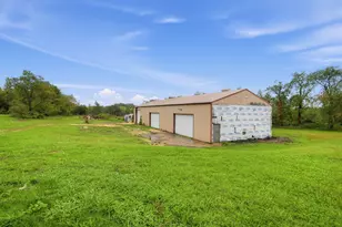 21205 County Line Rd, South Beloit, IL 61080 - Photo 24