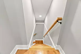 2711 N 77th Ave, Elmwood Park, IL 60707 - Photo 16