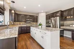 2308 Hancock Ct, Naperville, IL 60564 - Photo 14