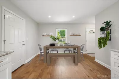 2010 Paddock Lane, Wheaton, IL 60187 - Photo 16