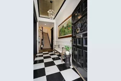 75 E Elm Street, Chicago, IL 60611 - Photo 2