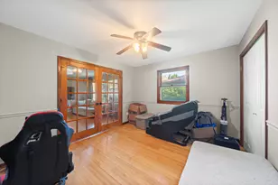 4259 Lake Park Ave, Gurnee, IL 60031 - Photo 10