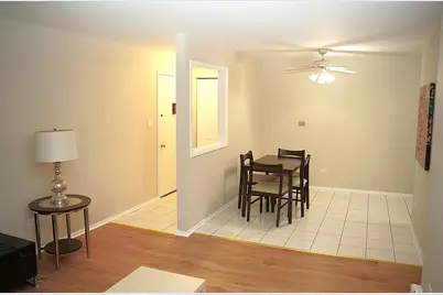 983 Crimson Court #307, Prospect Heights, IL 60070 - Photo 2
