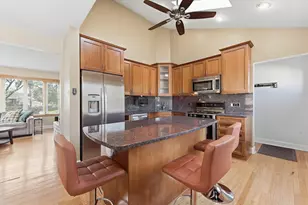 1422 Westchester Blvd, Westchester, IL 60154 - Photo 8