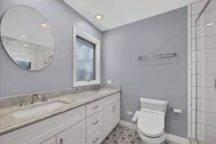 2725 E Bel Aire Dr, Arlington Heights, IL 60004 - Photo 18