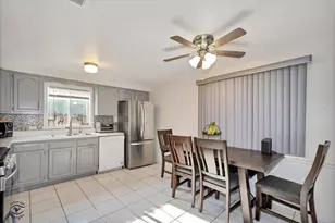 3708 W 121st St, Alsip, IL 60803 - Photo 8