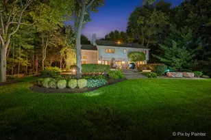 2917 Pleasant Dr, McHenry, IL 60051 - Photo 2
