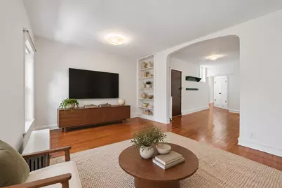 5715 S Blackstone Avenue #2S, Chicago, IL 60637 - Photo 2