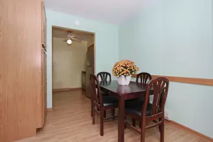 804 E Old Willow Rd, Prospect Heights, IL 60070 - Photo 12