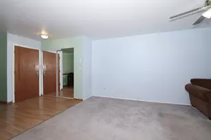 804 E Old Willow Rd, Prospect Heights, IL 60070 - Photo 6