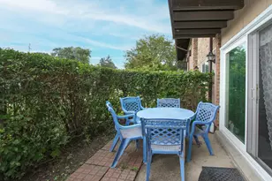 804 E Old Willow Rd, Prospect Heights, IL 60070 - Photo 18