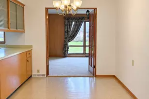 3304 Saddle Dr, Joliet, IL 60435 - Photo 4