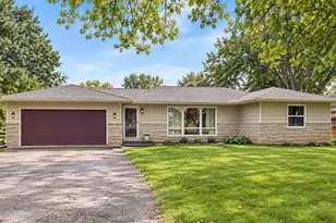 3304 Saddle Dr, Joliet, IL 60435 - Photo 1