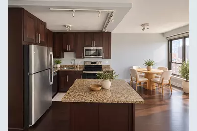 2930 N Sheridan Road #2201, Chicago, IL 60657 - Photo 2