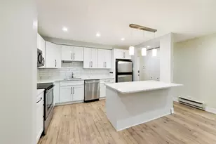 4334 N Clarendon Ave, Chicago, IL 60613 - Photo 4