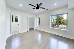 350 E 50th St, Chicago, IL 60615 - Photo 14