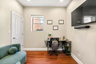 4311 S Forrestville Ave, Chicago, IL 60653 - Photo 12