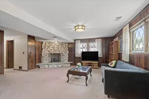 5800 N Octavia Ave, Chicago, IL 60631 - Photo 10