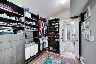 2052 N Whipple St, Chicago, IL 60647 - Photo 24