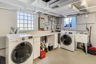 2052 N Whipple St, Chicago, IL 60647 - Photo 30