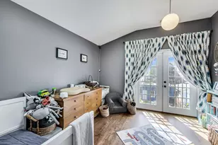 2052 N Whipple St, Chicago, IL 60647 - Photo 26