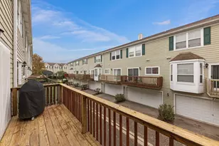 1105 Village Center Pkwy, Aurora, IL 60506 - Photo 16
