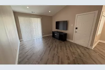 42 N Park Avenue #8, Lombard, IL 60148 - Photo 6
