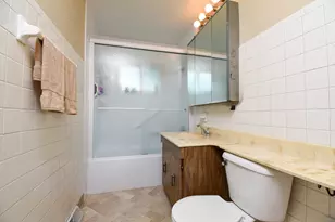 725 N Bierman Ave, Villa Park, IL 60181 - Photo 14