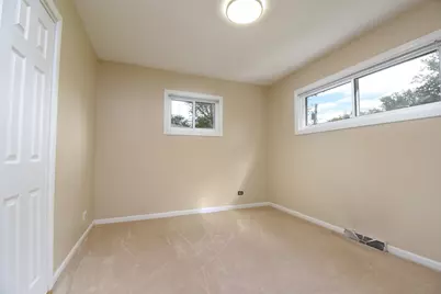 725 N Bierman Avenue, Villa Park, IL 60181 - Photo 12