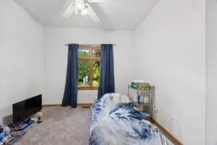 7116 168th St, Tinley Park, IL 60477 - Photo 10