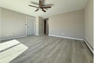 14800 Kilpatrick Avenue #310, Midlothian, IL 60445 - Photo 4