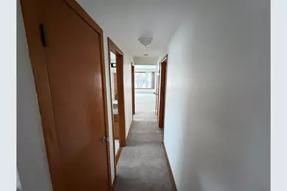 1980 Howard Avenue, Des Plaines, IL 60018 - Photo 6