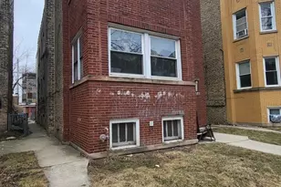 6220 N Talman Ave, Chicago, IL 60659 - Photo 2