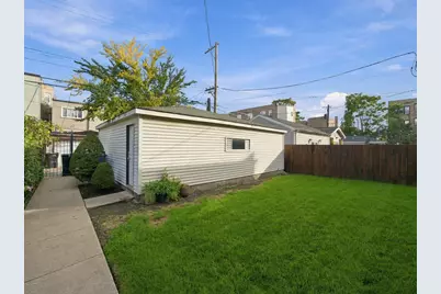 3244 W Potomac Avenue, Chicago, IL 60651 - Photo 46
