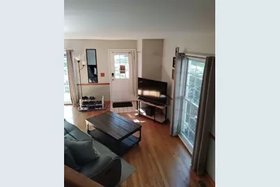 1670 Monticello Court #B, Wheaton, IL 60189 - Photo 2