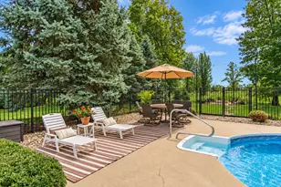 13635 Lucca Forest Dr, Bloomington, IL 61705 - Photo 58