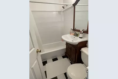 6833 N Oakley Avenue #3B, Chicago, IL 60645 - Photo 4