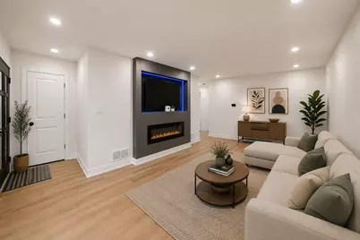 2905 W 102nd Place, Chicago, IL 60655 - Photo 4