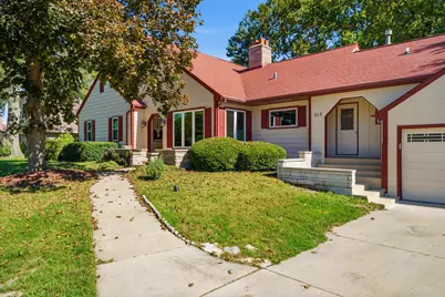 10S515 Glenn Drive, Burr Ridge, IL 60527 - Photo 4