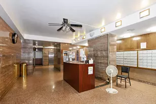 7337 S South Shore Dr, Chicago, IL 60649 - Photo 2