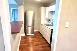 7337 S South Shore Dr, Chicago, IL 60649 - Photo 10