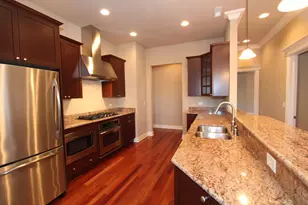 35 S Racine Ave, Chicago, IL 60607 - Photo 8