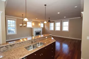 35 S Racine Ave, Chicago, IL 60607 - Photo 10