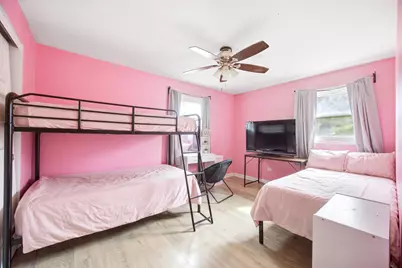 1419 N Madlock Court, Elgin, IL 60123 - Photo 12