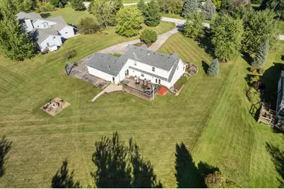 9N424 Tamara Drive, Elgin, IL 60124 - Photo 32
