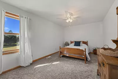 9N424 Tamara Drive, Elgin, IL 60124 - Photo 22