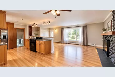 10874 E Flagg Road, Rochelle, IL 61068 - Photo 4
