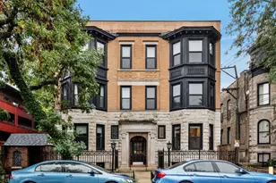 813 W Oakdale Ave, Chicago, IL 60657 - Photo 1