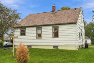 1502 Ave K, Sterling, IL 61081 - Photo 12
